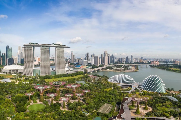 singapore is famous international bleisure destination in asia for australians